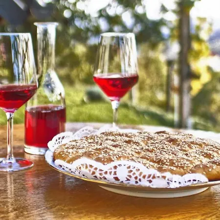 Vineyard Podrzaj * Otocec