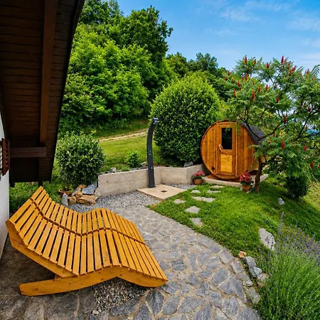 Vineyard Podrzaj *